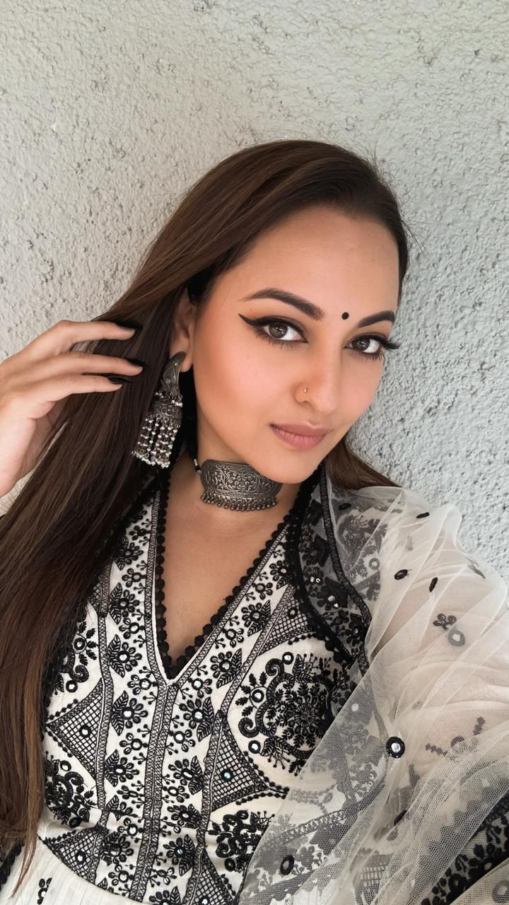 Black & White all-over Embroidered Tower Peplum Sharara with Dupatta