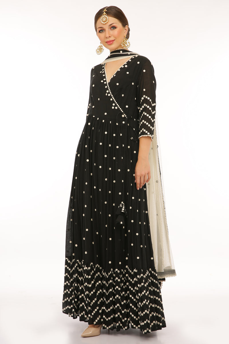 Black Zig-zag Angrakha with Off White Dupatta